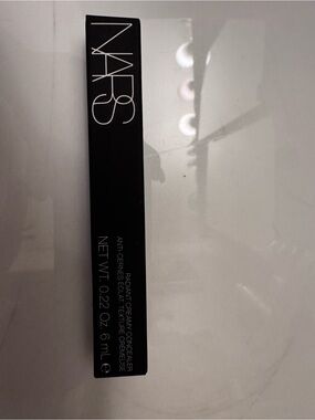 NARS Radiant Creamy Concealer - Light 1.25 Affogato (Black Packaging)